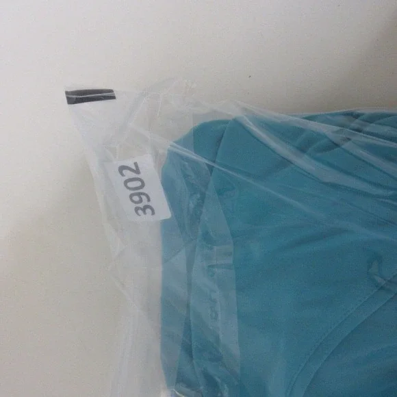 Susan Graver Plus 2X Blue Liquid Knit Slinky Top - Picture 12 of 12